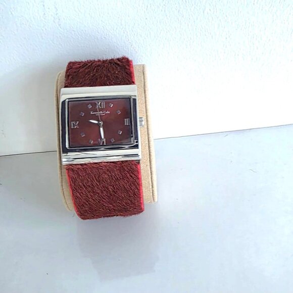 KENNETH COLE WATCH! - Picture 2 of 15